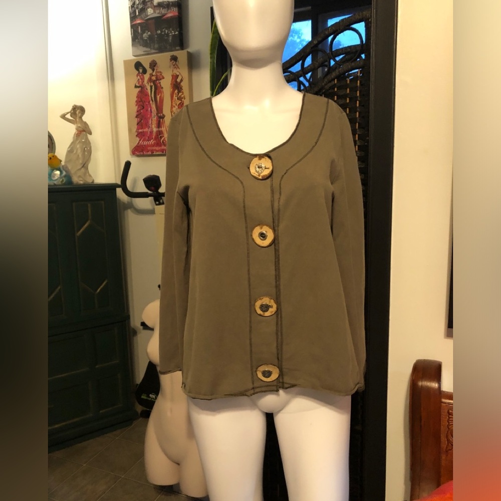 Stylish Olive Button-Up Jacket by Neon Buddha